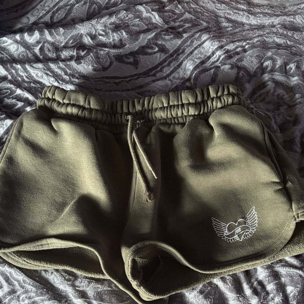 Charlotte Russe Olive Green Women's Fleece Athletic Shorts